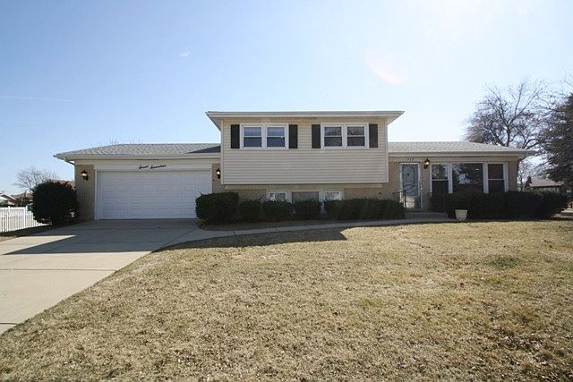 1st image of 717 Lamorak Dr