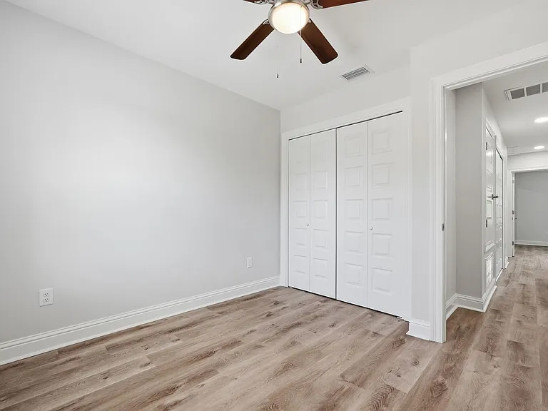699 Woodlawn Ave NW — Photo 30