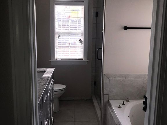 3rd image of 104 Pine Summit Dr