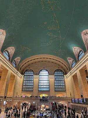 Rented by Compass | media 21