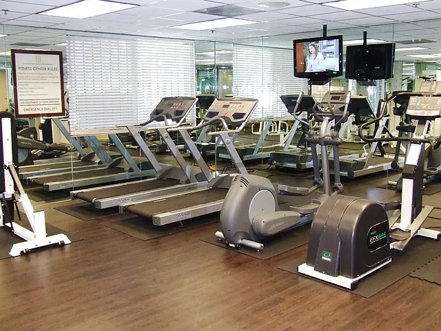 24/7 Fitness Center