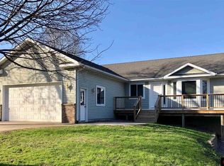 717 Nassau St, Saint Peter, MN 56082