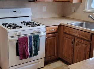 1141 Hickory St, Grafton, OH 44044
