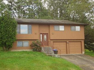 2860 NE 7th St, Gresham, OR 97030