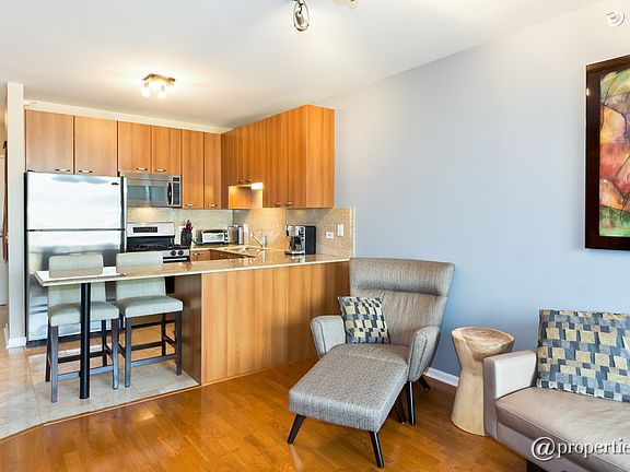 Kitchen/Living Room