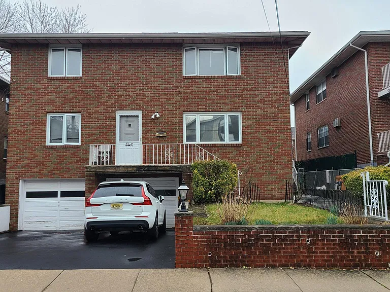 2152 South St #1 — Photo 1