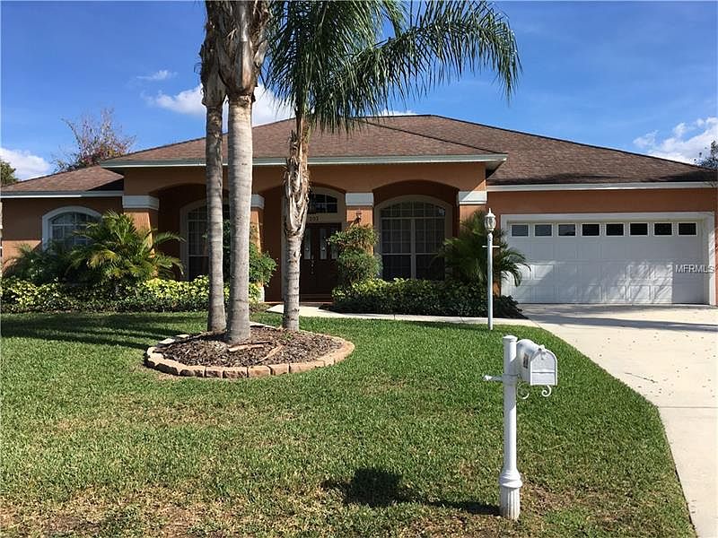 1st image of 203 Ruby Lake Ln