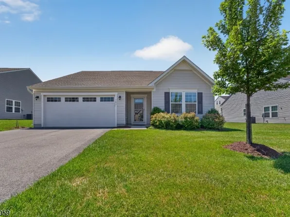 101 Mountain View Ln, Mansfield Twp., NJ 07865
