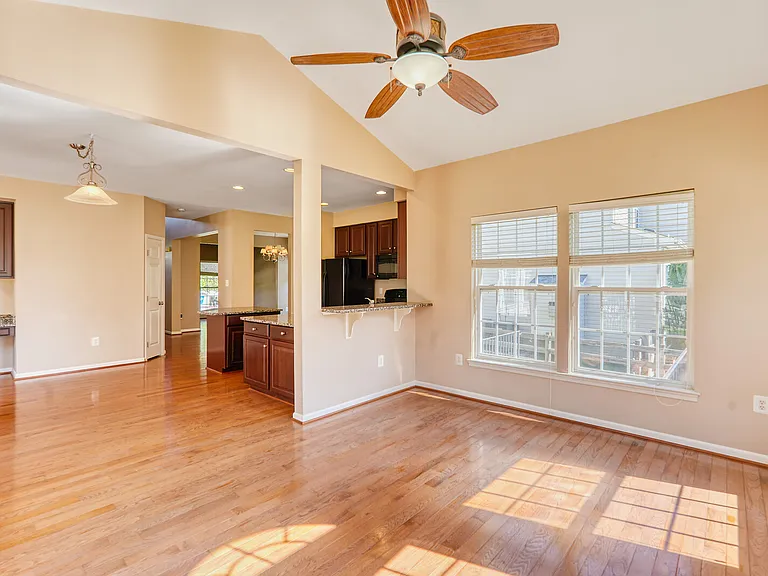 42245 Sweet Ct — Photo 20