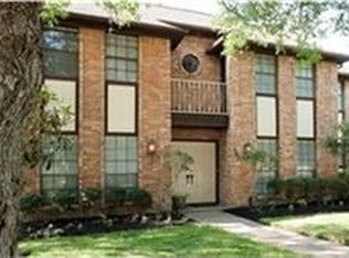 2302 Colonial Ct, Missouri City, TX 77459