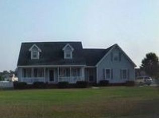 120 Trappers Run Dr, Goldsboro, NC 27530