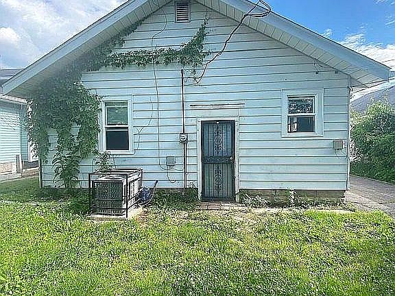 2nd image of 1424-1 W 28th St