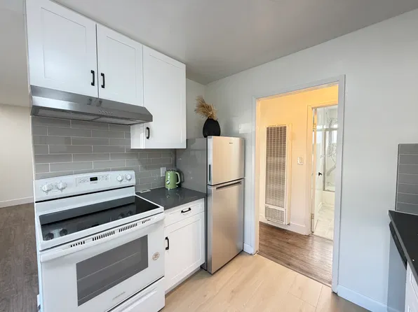 655 Moorpark Way, Mountain View, CA