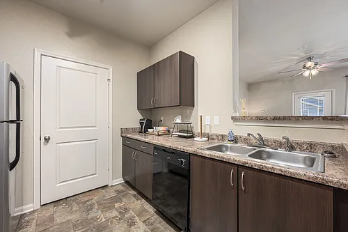 Spring Creek Apartments Photo 1