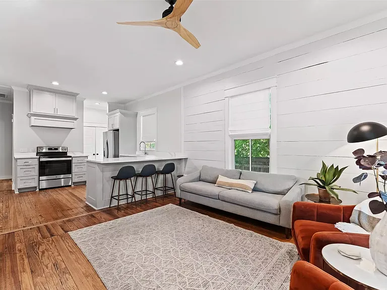 1012 Burnett Ave — Photo 14