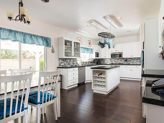42308 Aaron Court Lancaster CA-large-011