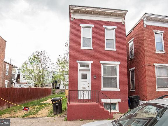 3rd image of 31 N Summit St