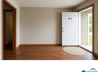 611 Center Way S, Birmingham, AL 35205