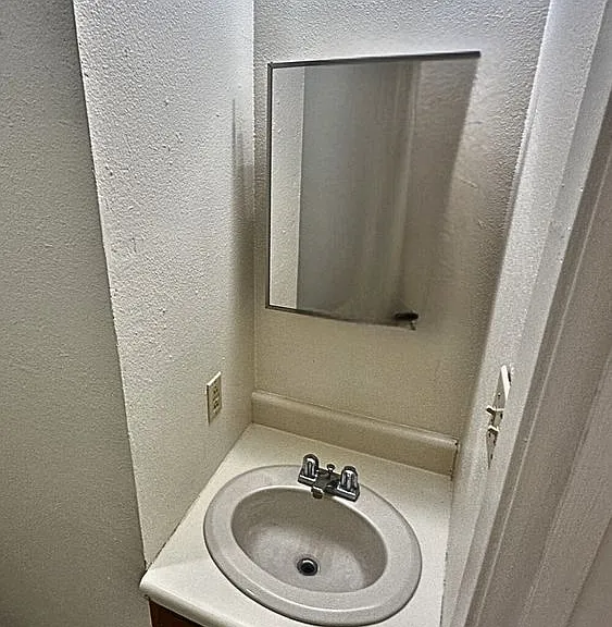 111 Mallard Dr #A — Photo 9