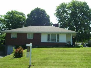 98 Roberts St, Belle Vernon, PA 15012