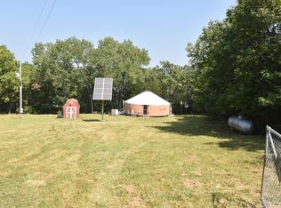 293 Metro Ln, Lampe, MO 65681