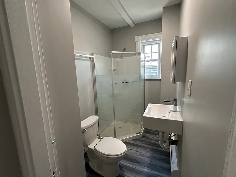 137 Nonantum St #1 — Photo 5