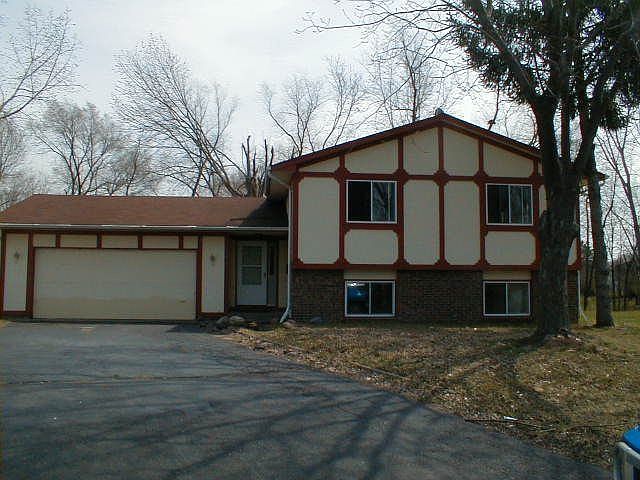 Located in cul de sac!