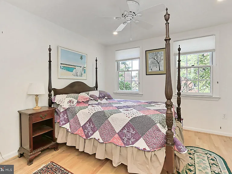 314 S Alfred St — Photo 21