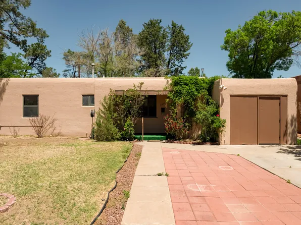 3017 Frontier Ave NE, Albuquerque, NM 87106