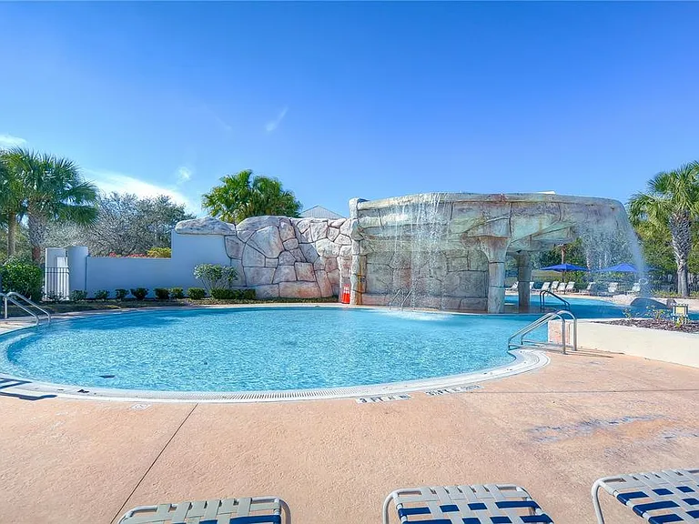 15849 Fishhawk View Dr — Photo 31