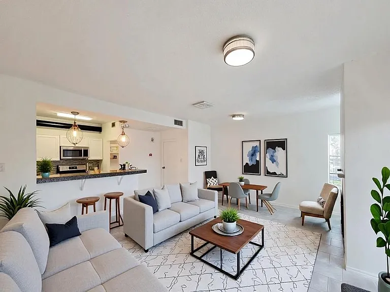 7119 N Holiday Dr — Photo 38