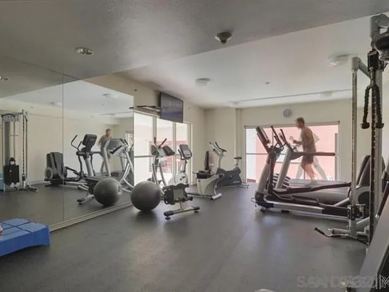 1240 India St #517 — Photo 23
