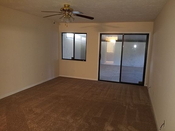3rd image of 1607 NE 37th Ave
