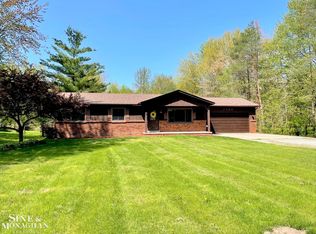 2598 Palms Rd, Columbus, MI 48063