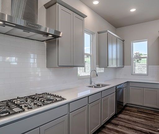 The Bryanwood - Kitchen