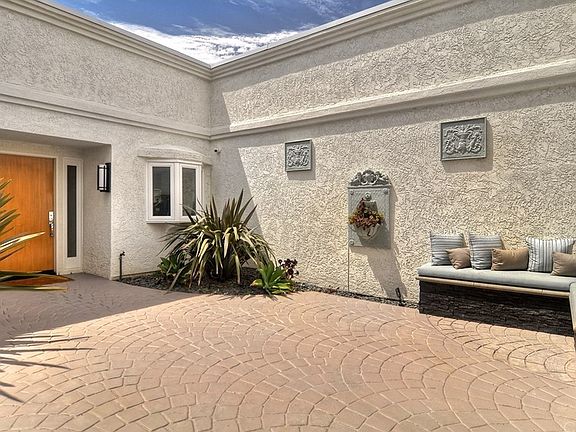 4th image of 1525 Highland Dr