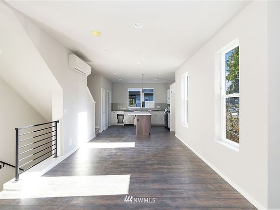 5th image of 2349 N 147th Street #E