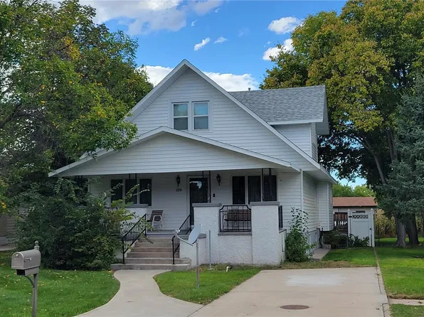 220 E 5th Street, Julesburg, CO 80737