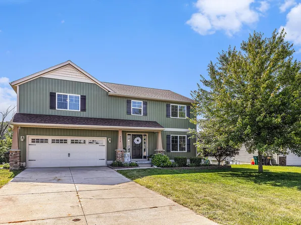 9544 Scotsmoor Dr SE, Caledonia, MI 49316