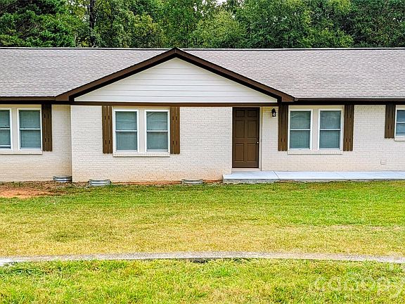 2nd image of 3220 Jonesberry Rd