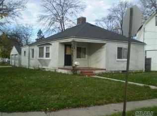 175 Rutland Rd, Freeport, NY 11520