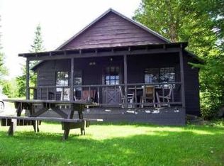 145 Beach Rd, Pittsburg, NH 03592