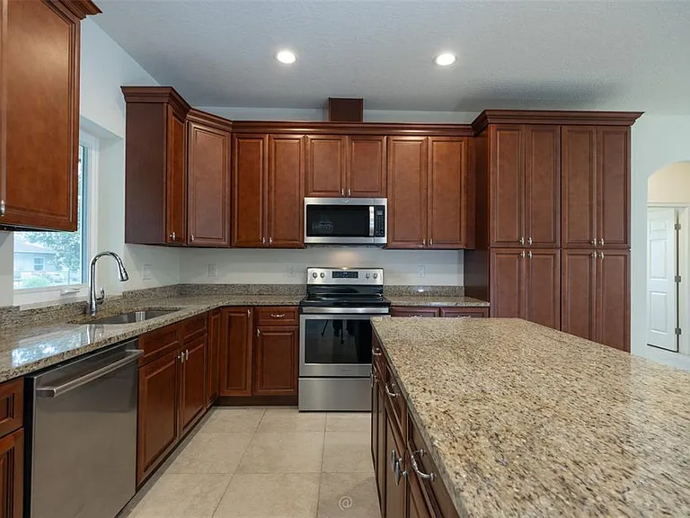 35 Edge Ln — Photo 12