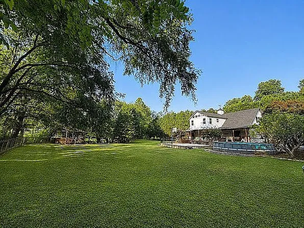 2675 Kelley Ln, Hiawassee, GA 30546