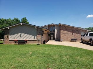 800 N Canadian Ter, Mustang, OK 73064