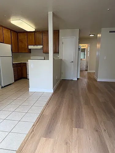 North Dutton Place Apartments — Photo 24