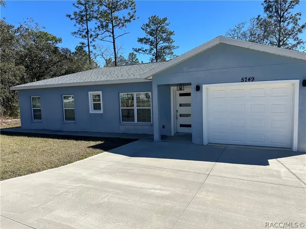 5749 N Claremont Dr, Citrus Springs, FL 34434