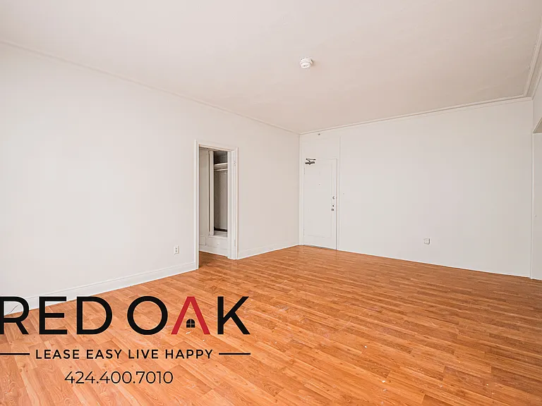 335 S Berendo St #207 — Photo 4