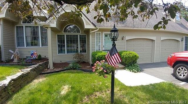 1st image of 81 Fox Hollow Dr #81