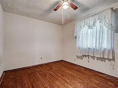 813 N Parkview Cir — Photo 22